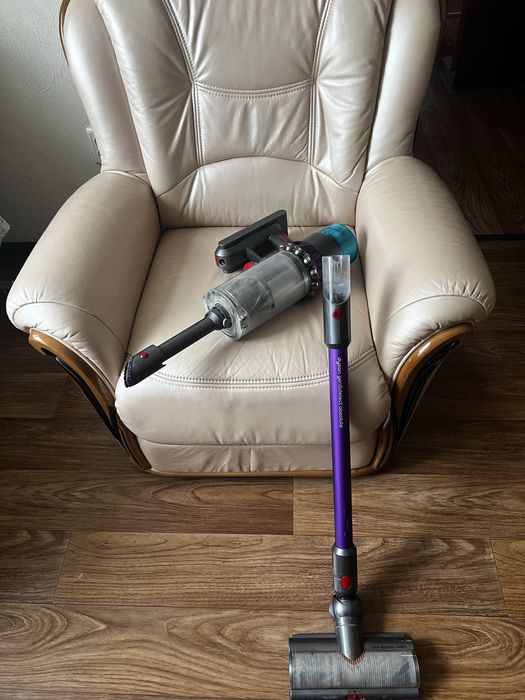 Продам беспроводной пылесос Dyson Gen5detect Absolute