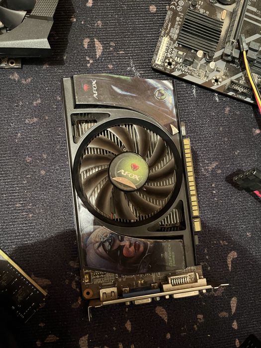 Процессор+кулер Gigabyte H310M + Intel Core i5-8400