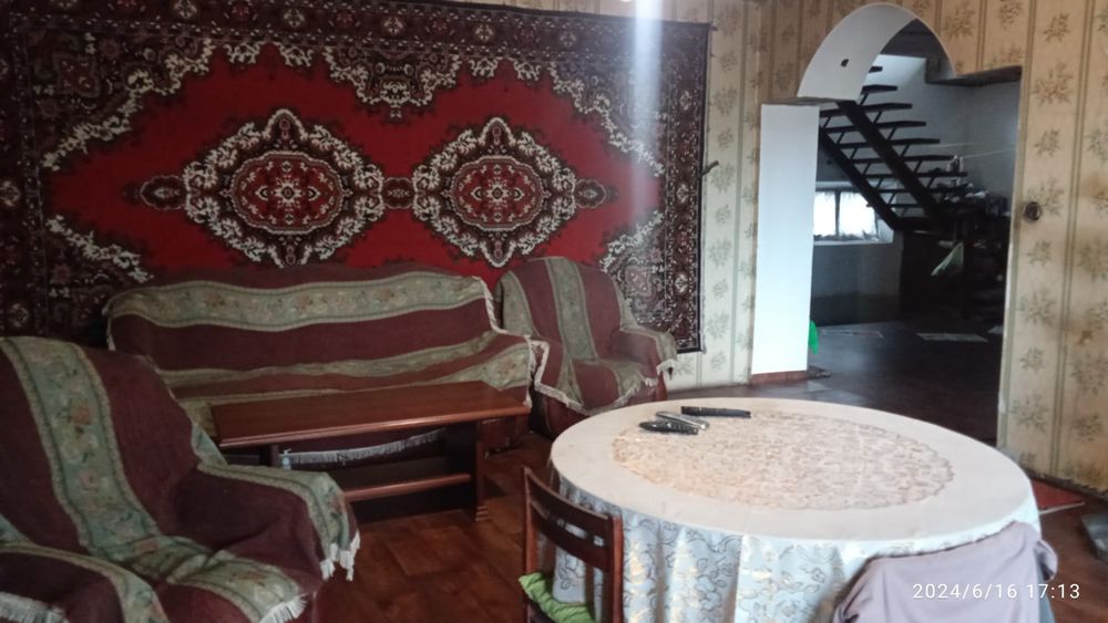 Продам большой дом