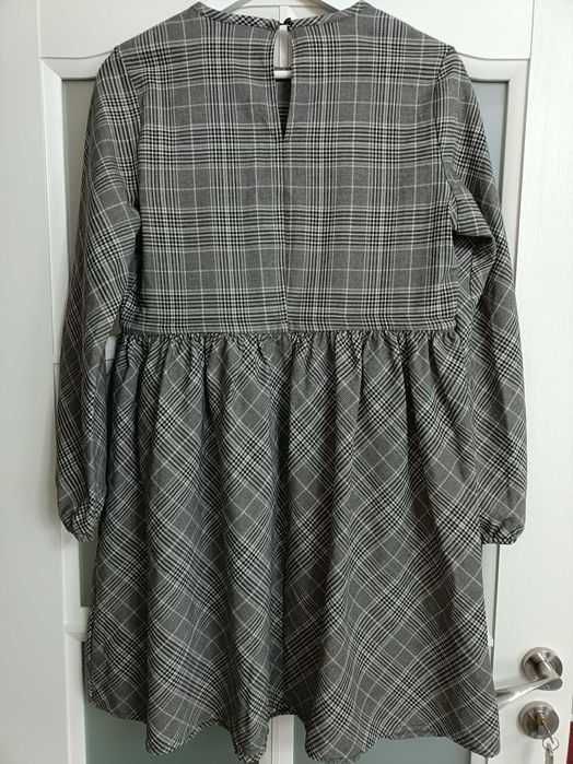 Rochie carouri C&A nouă