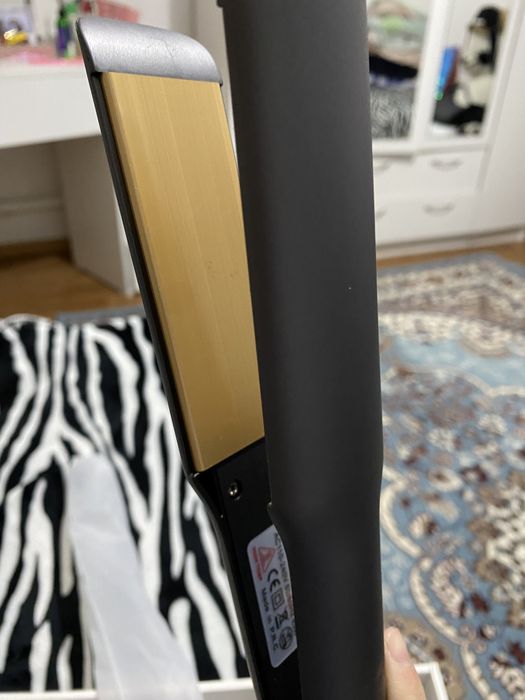 Выпрямитель для волос