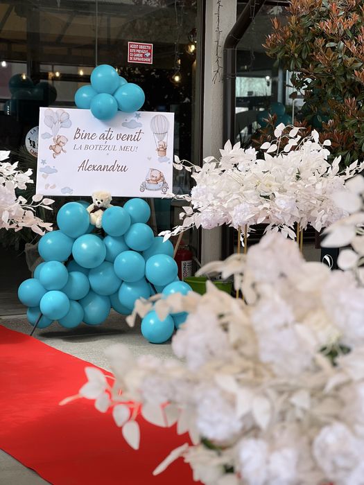 Decoratiuni evenimente- nunti, botezuri, majorate, etc.  foto cornere