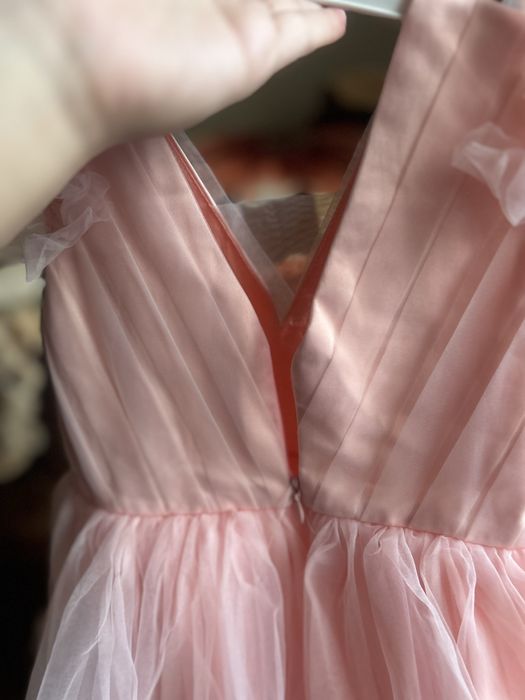 Нежная платье 6-7 лет