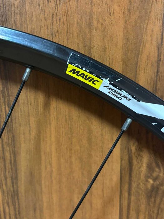Jante Cursieră Mavic Aksium disk