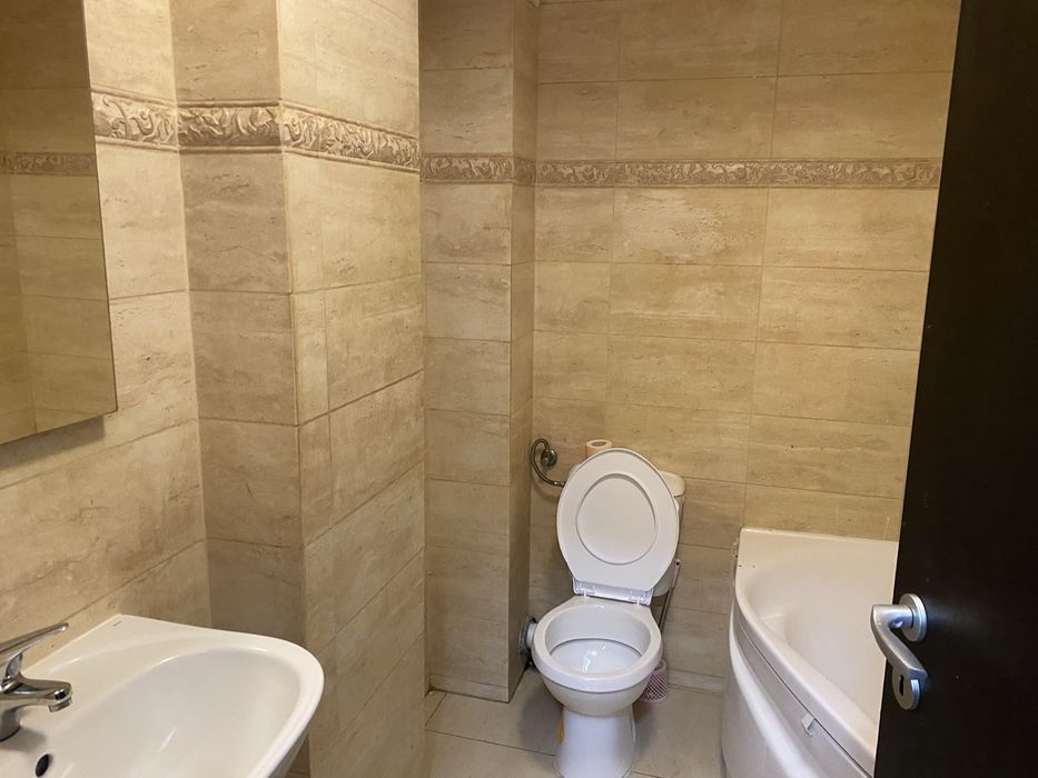 Inchiriez Apartament 3 camere