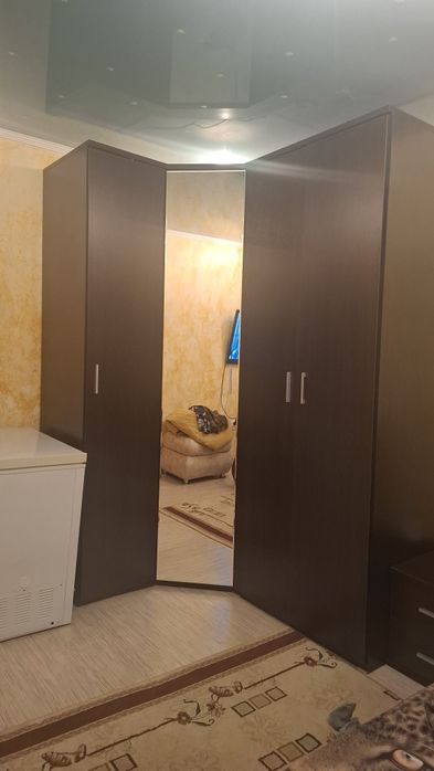 Продам спальный гарнитур