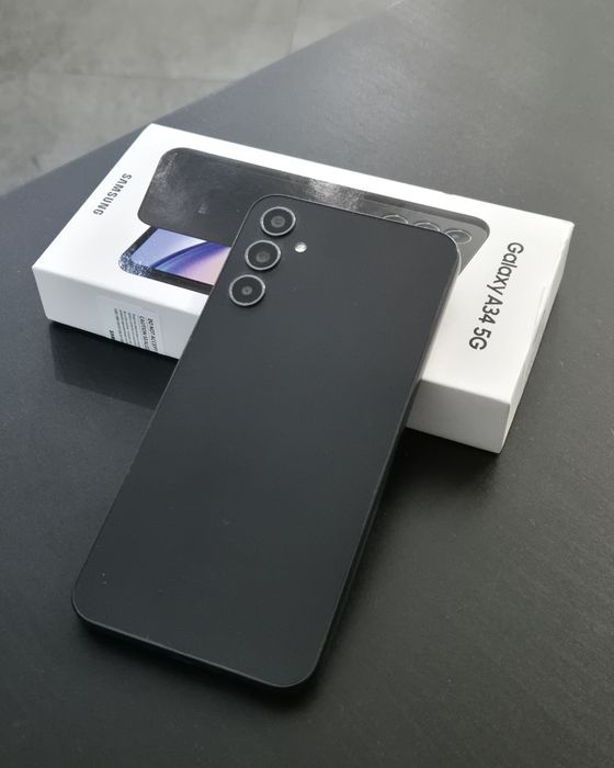 ПЕРФЕКТЕН! Смартфон / телефон Samsung Galaxy A34 5G / 128 GB / Graphite