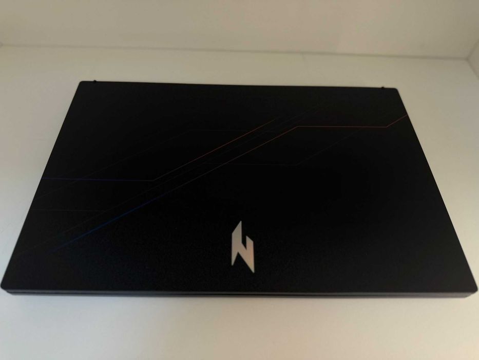Dracula Amanet: Laptop ACER NITRO V 15 ANV15-52-77F6, NOU.