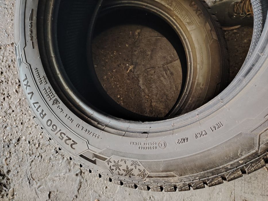 225/60 R17 Barum Polaris5 cu buză M+S