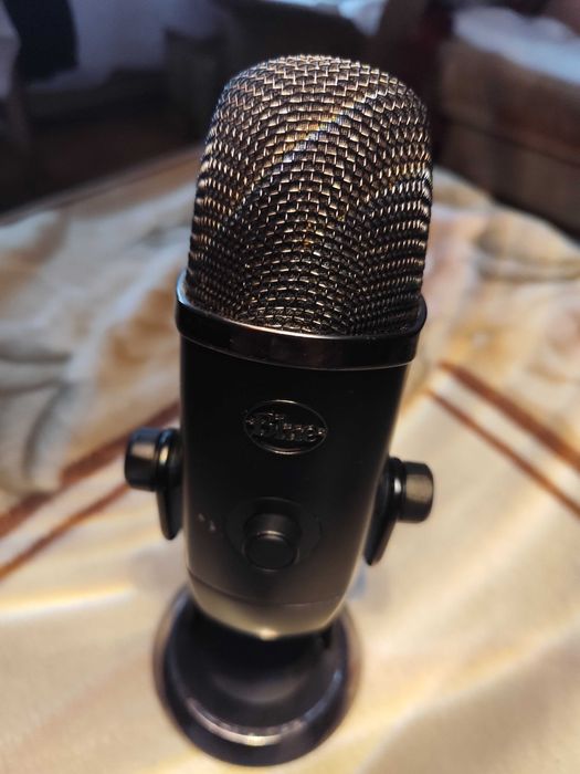 Microfon profesional Blue Yeti X