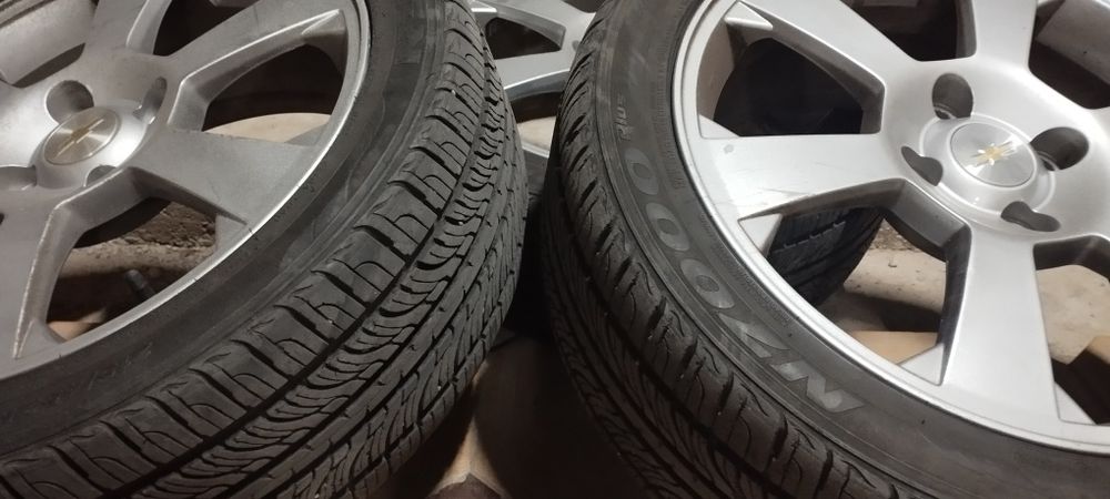 Комплект шины с диском