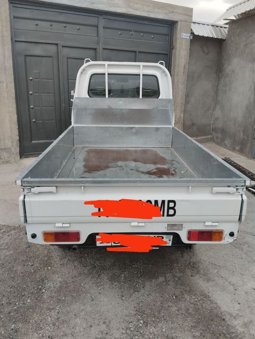 Labo 2025Yil tinniq