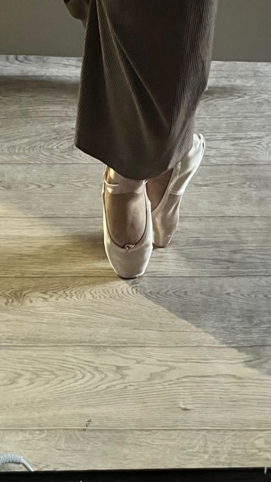 Продам пуанты б/у