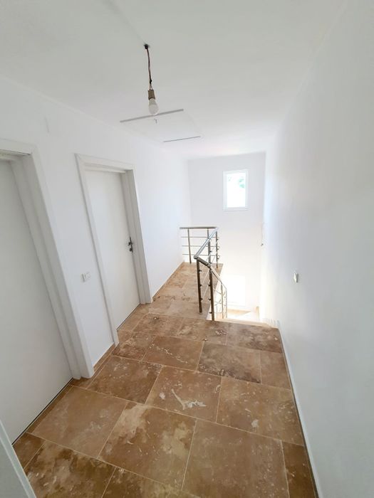Casa nouă la cheie Curtea de Argeș