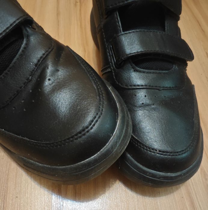 Маратонки sprandi  40 номер - 20 лв.