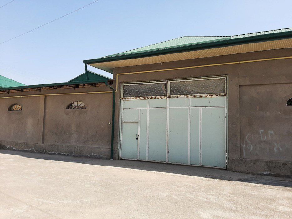 Uy sotiladi 10 sotix