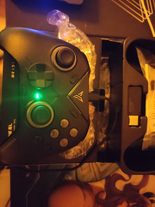 FLYDIGI Vader 4 Pro PC/NS/Android/TV Controller