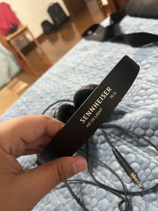 Наушник Sennheiser hd25 light