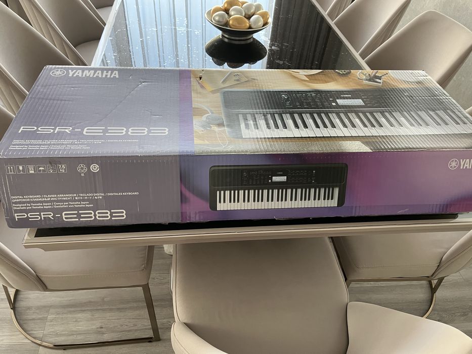 Синтезатор YAMAHA PSR-E383