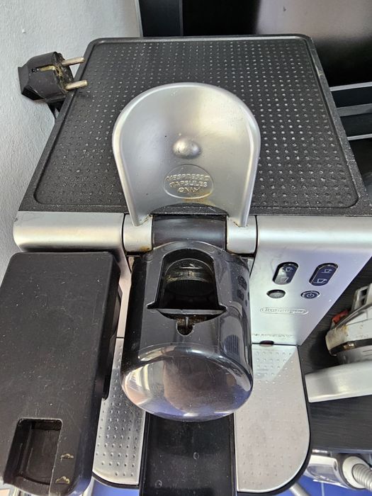 Expresor cafea DeLonghi Amanet Canta