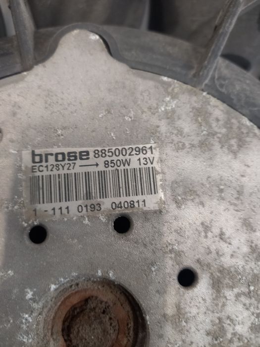 Перка Mercedes S320 W220