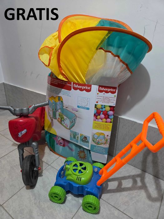 Set Scoica Joie, Carucior pliabil Momi, scaun masina mini + cadou