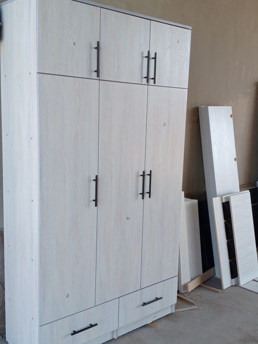 Шкафлар нархи тушди хайит байрами учун