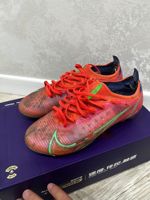 Бутсы профессиональный