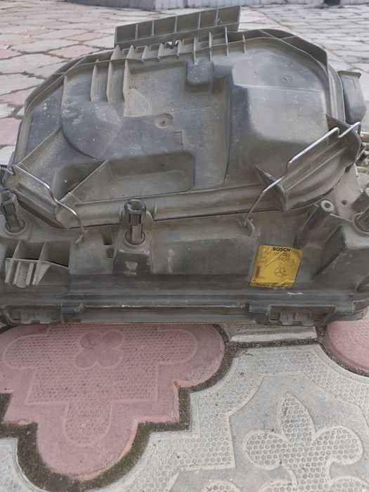 Фара на мерседес 124 ешка