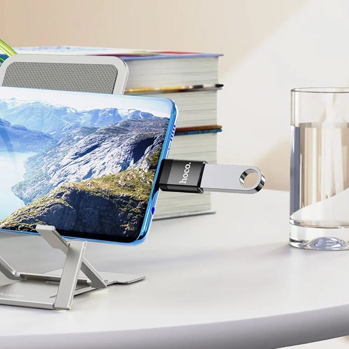 Конектор преходник USB-A към USB-C за пренос на данни и зареждане