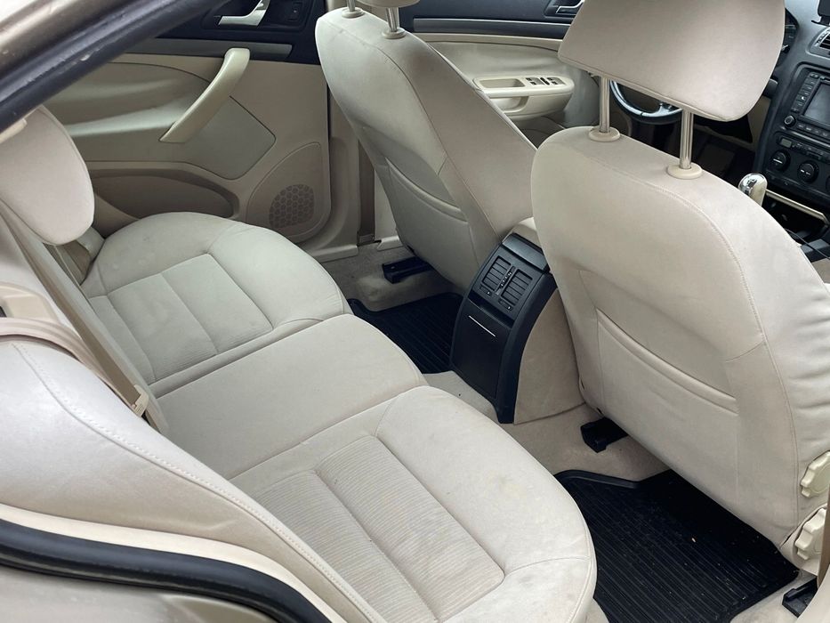 Skoda Octavia 2 1.6 FSI