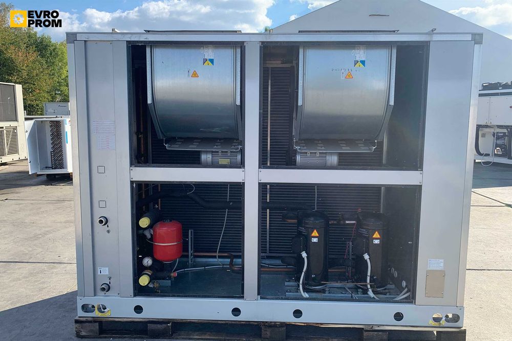 Chiller răcit cu aer CLIMAVENETA NECS-C/HT 0302 – 80 kW | chiller 65 kw pret | Modul hidraulic | Outlet