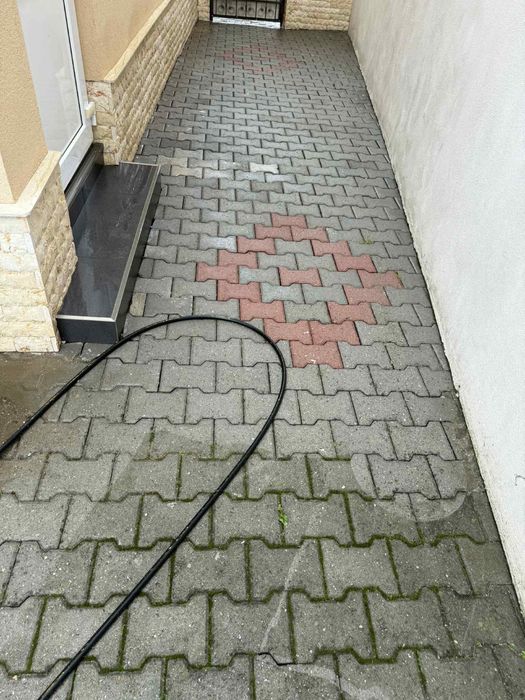 Curatare  pavaje  si fatade