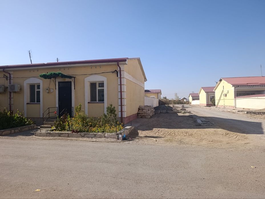 Коттедж сотилади