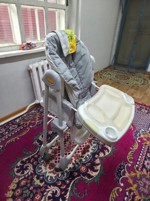 Продам детский стул