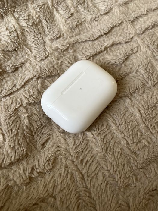 AirPods Pro 2, Оригинал