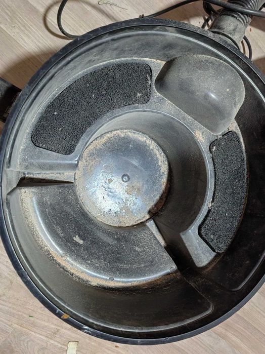 Пылесос моющий рабочий