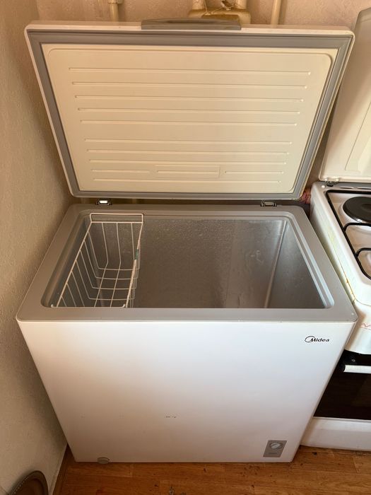 Морозильник б/у , морозильная камера