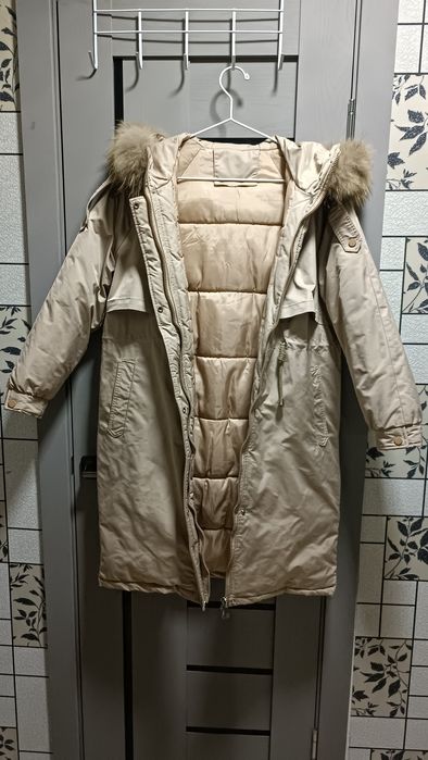 Пуховик зимний женский