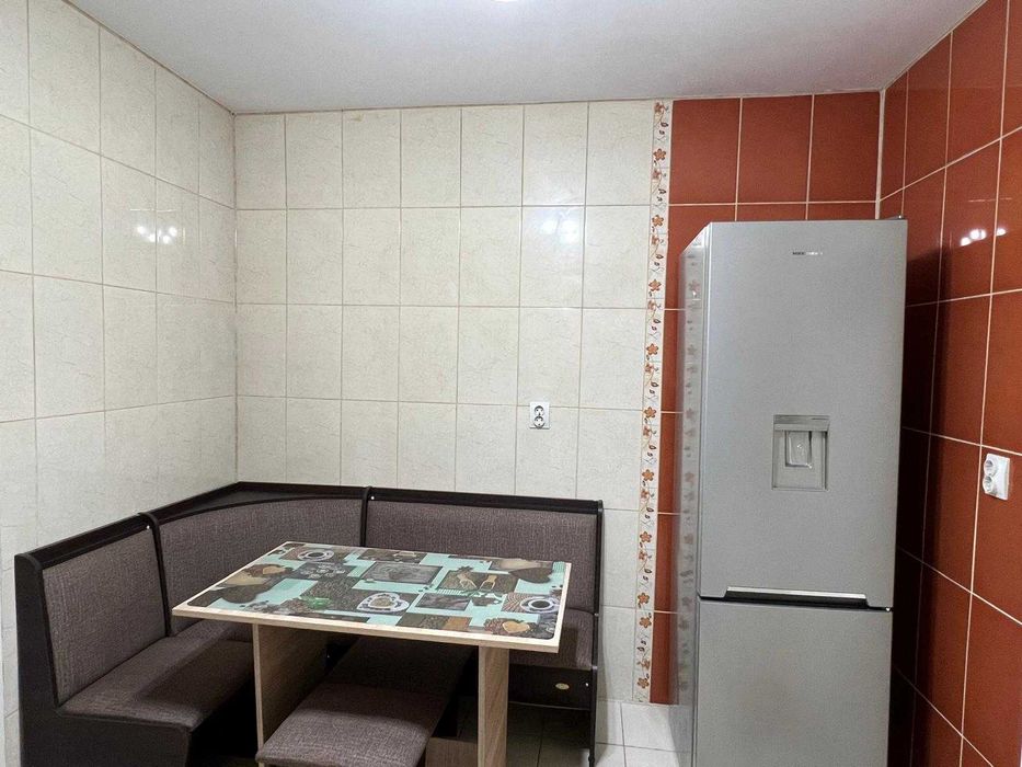 De inchiriat casa pe parter, 2 camere, renovata integral, sector 5 .