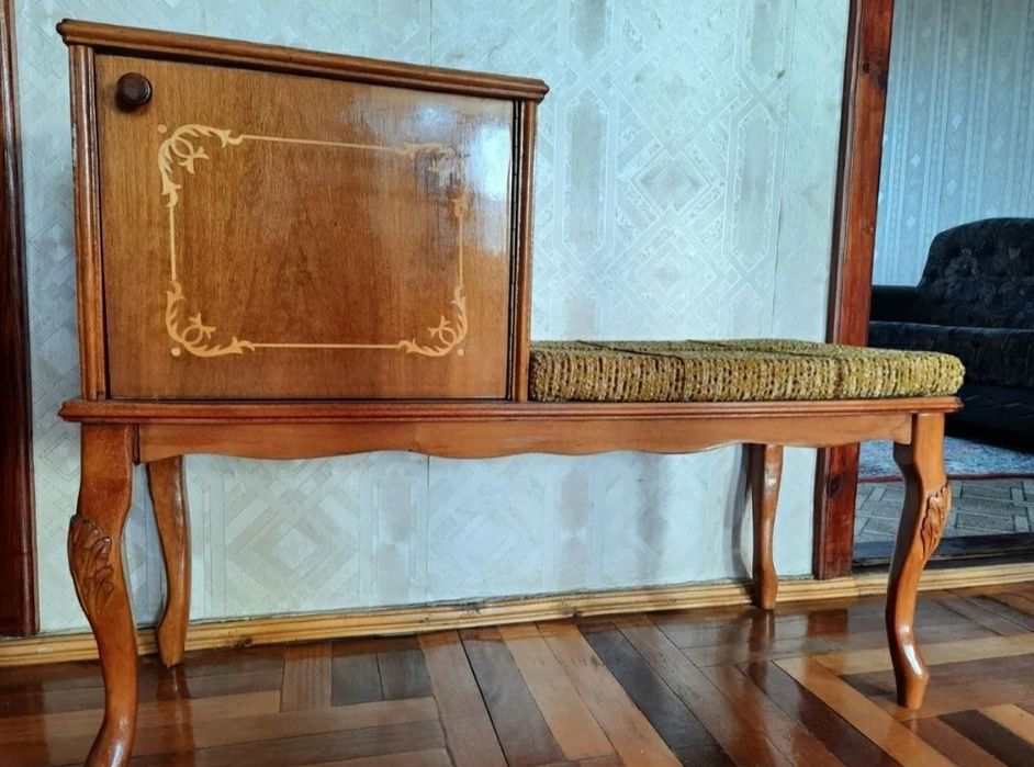 Антикварная Мебель.