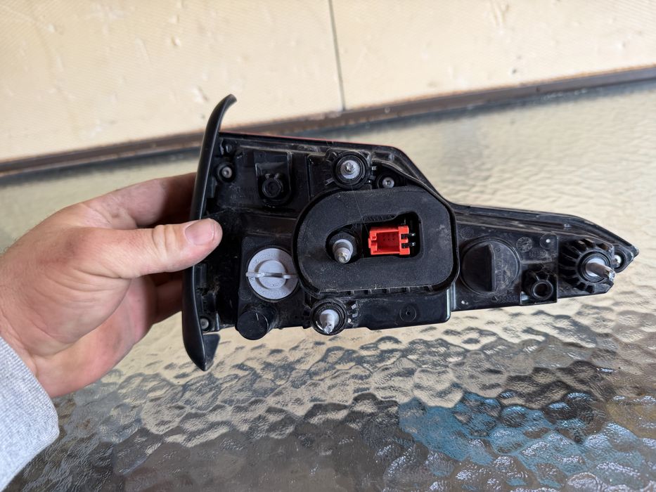 Stop dreapta haion Audi A4 B9