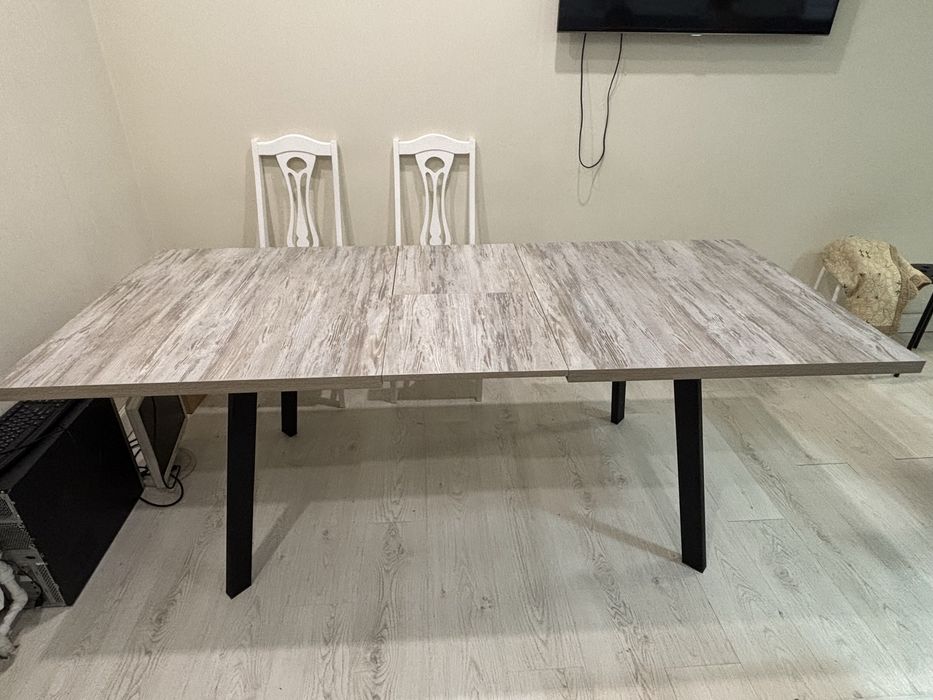 Стильный новый стол трансформер