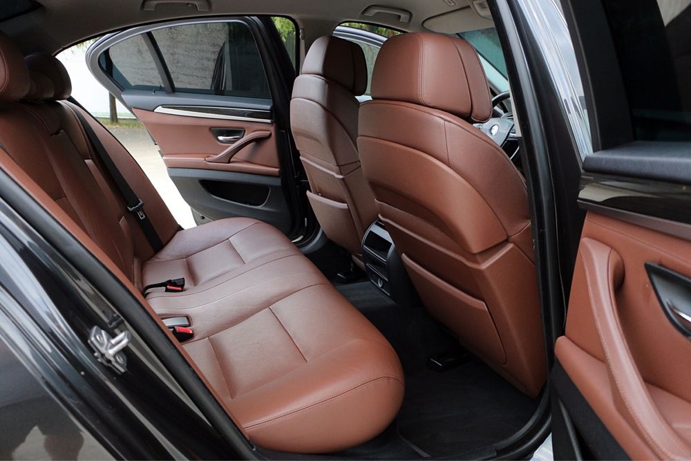 BMW 5 Series 2010 — imagine 4