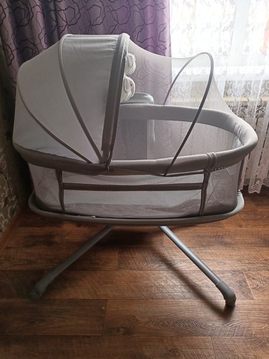 Продам кровать манеж