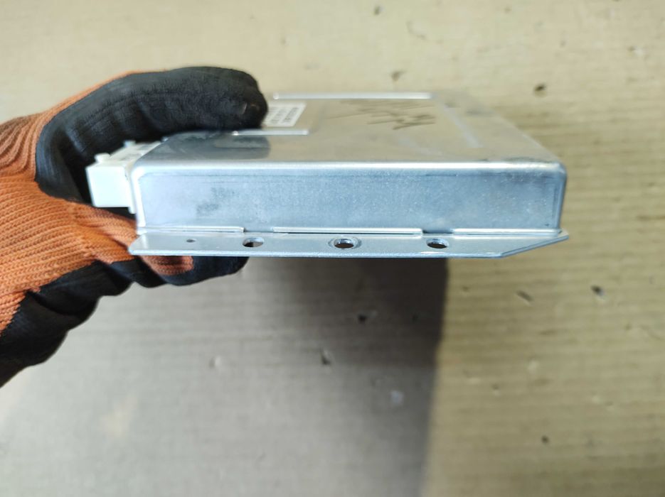 Модул Въздушно Окачване MERCEDES E CLASS W211 CLS W219 Управление