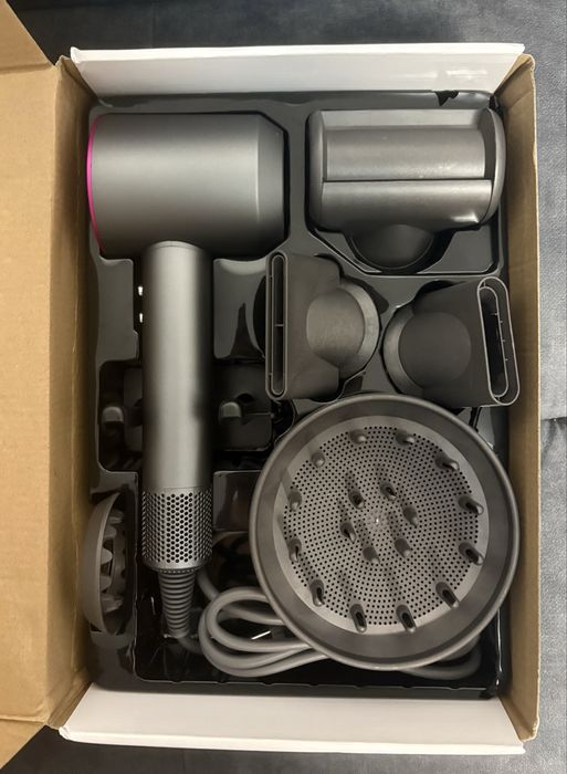 Uscator de par Dyson Supersonic