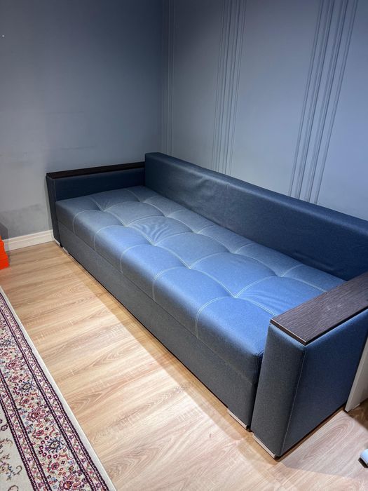 Раскладной диван,синий