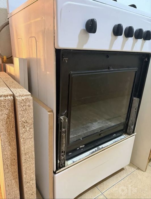 Gaz plita zor ishlidigan