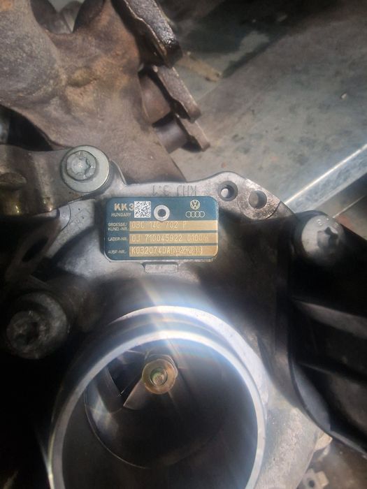 Turbina,Turbosuflanta 1,4 Tsi CTH Vw Touran, Tiguan, Scirocco, CTH